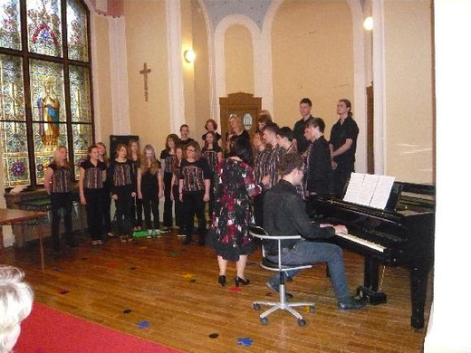 Koncert Basové G 2014 - 4.jpg